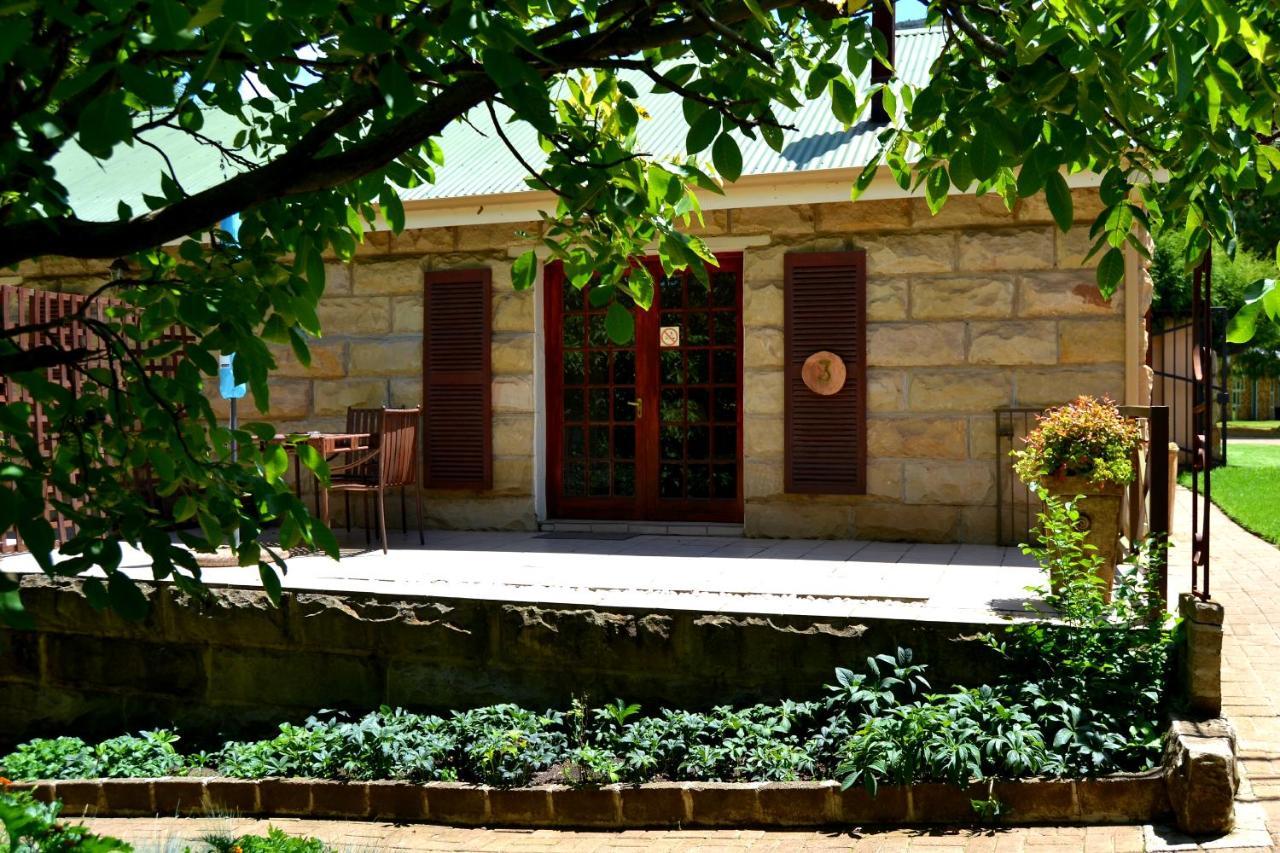 Woodlands Escape Clarens Hotel Exterior photo